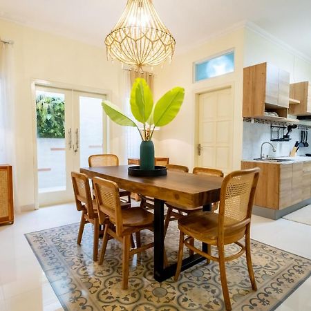 Siji Plemburan Vacation Home Kejayan Bagian luar foto