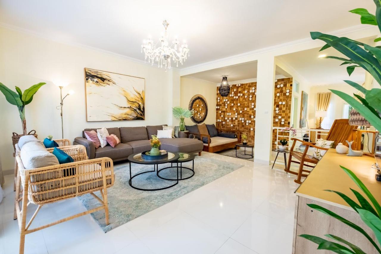 Siji Plemburan Vacation Home Kejayan Bagian luar foto